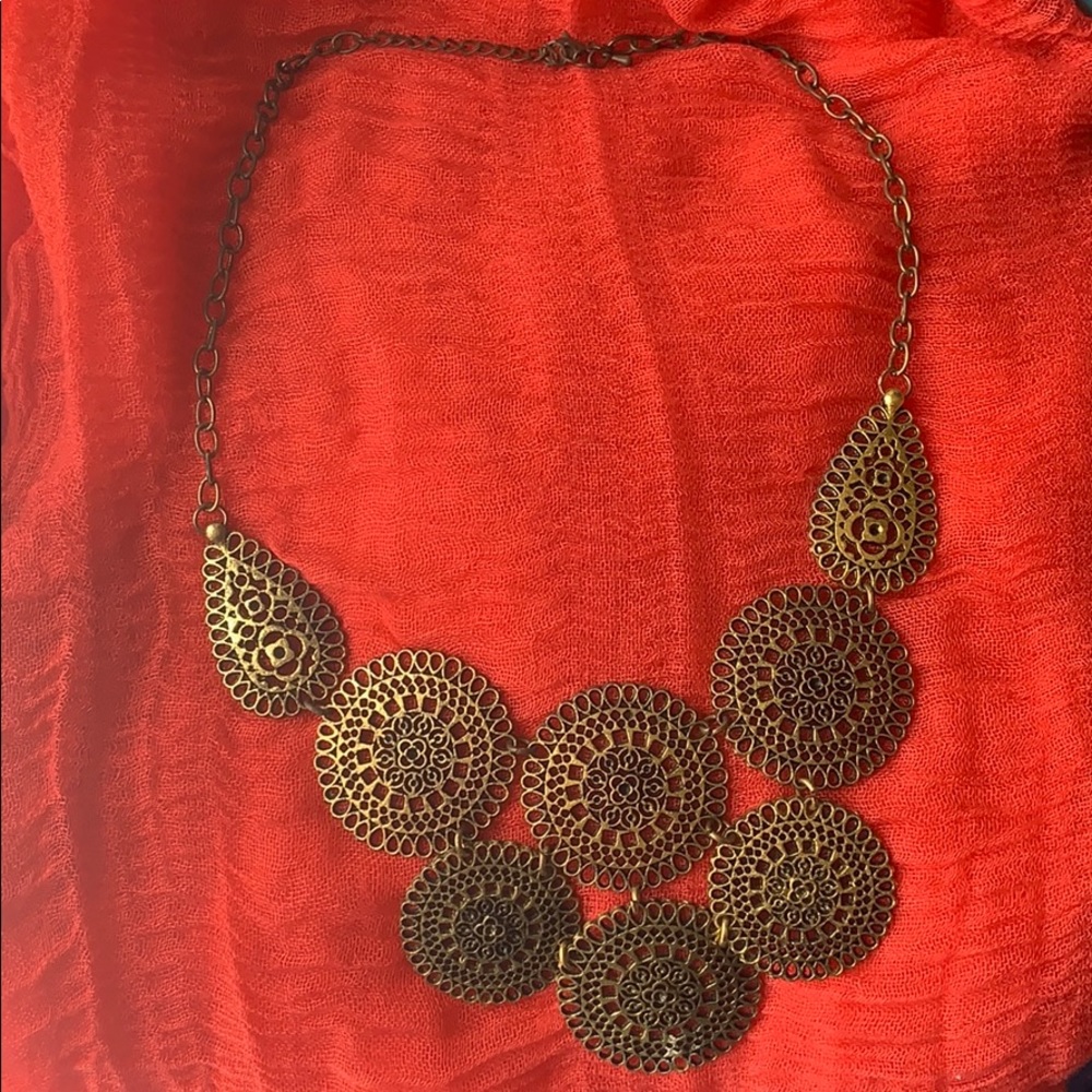 11.5”L Statement Necklace - Used! Read description